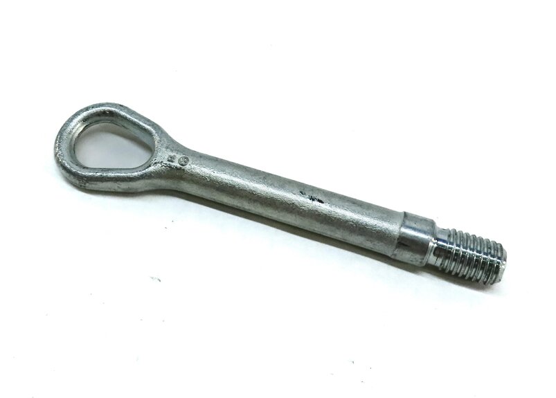 2014 MERCEDES C300 (W204) TOW HOOK EYE