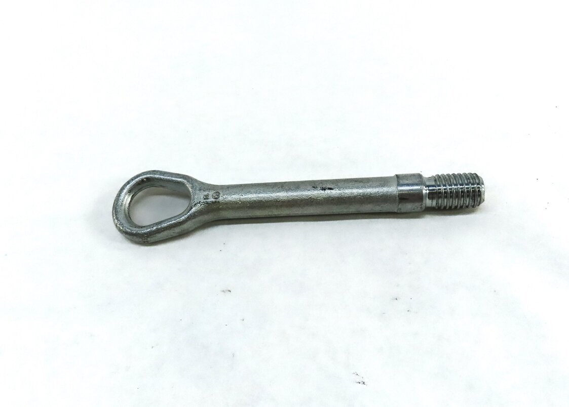 Thumbnail 2: 2014 MERCEDES C300 (W204) TOW HOOK EYE
