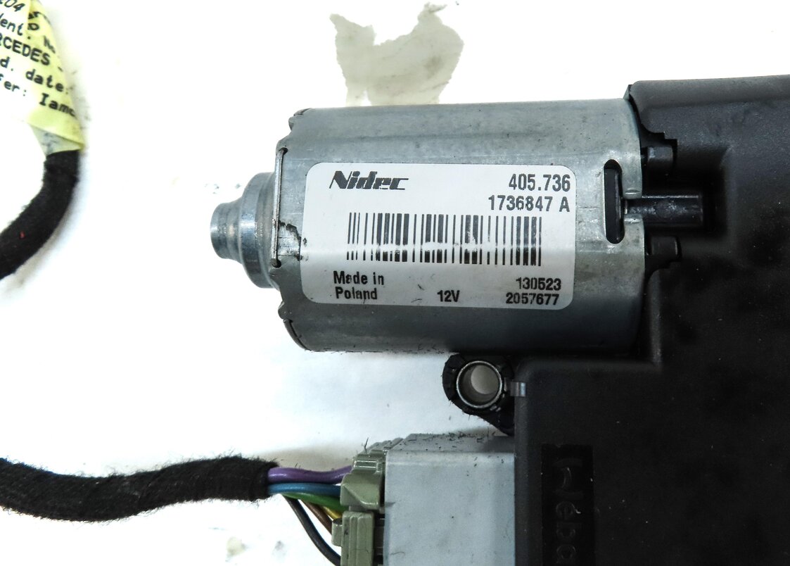Thumbnail 5: 2008-2016 MERCEDES C E CLASS (W204 W212) SUNROOF MOTOR SUN ROOF WINDOW MOTOR