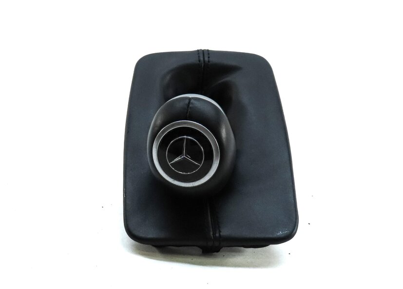 Thumbnail 2: 2014 MERCEDES C300 (W204) FLOOR SHIFT KNOB w/ BOOT 2042677710