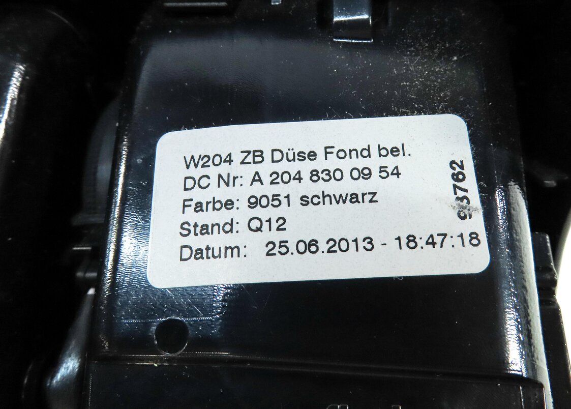 Thumbnail 6: 2014 MERCEDES C300 (W204) REAR CENTER CONSOLE HVAC AC HEATER AIR VENT 2048300954