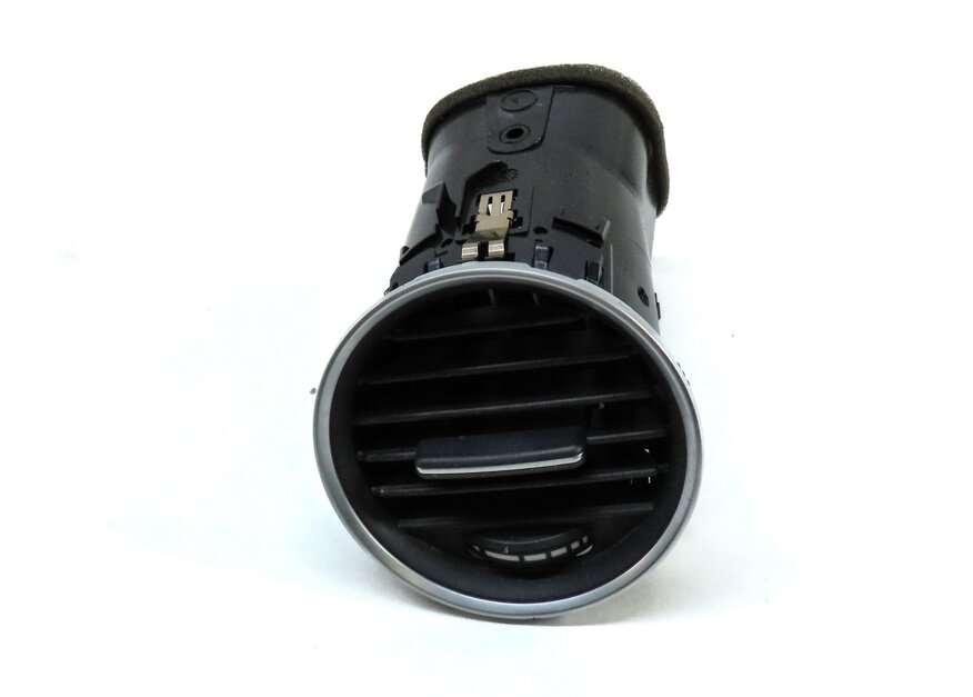 Thumbnail 2: 2014 MERCEDES C300 (W204) FRONT LEFT DRIVER DASH HVAC A/C HEATER AIR VENT