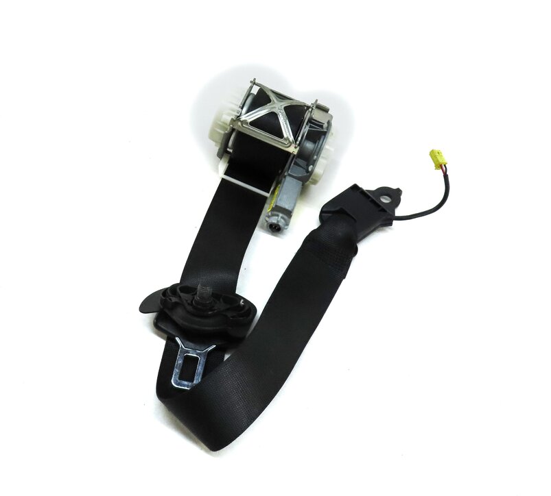 Thumbnail 1: 12-14 MERCEDES C-CLASS W204 SEDAN FRONT RIGHT PASSENGER SEATBELT RETRACTOR BLACK