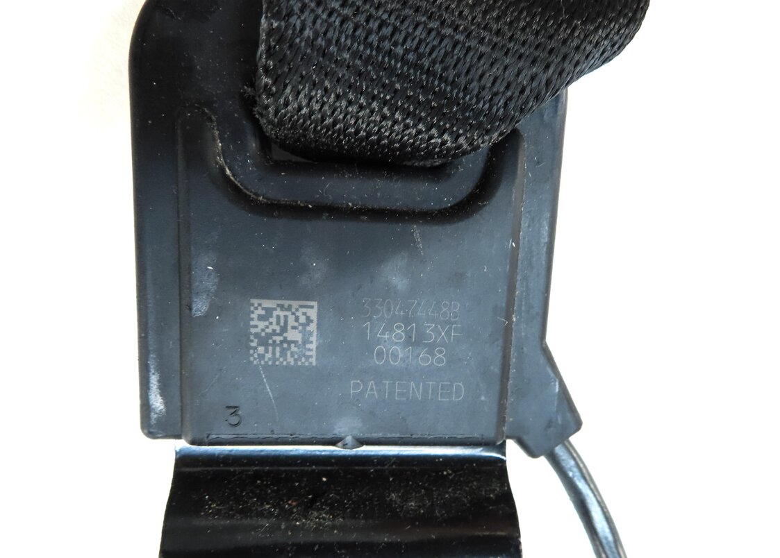 Thumbnail 5: 12-14 MERCEDES C-CLASS W204 SEDAN FRONT RIGHT PASSENGER SEATBELT RETRACTOR BLACK