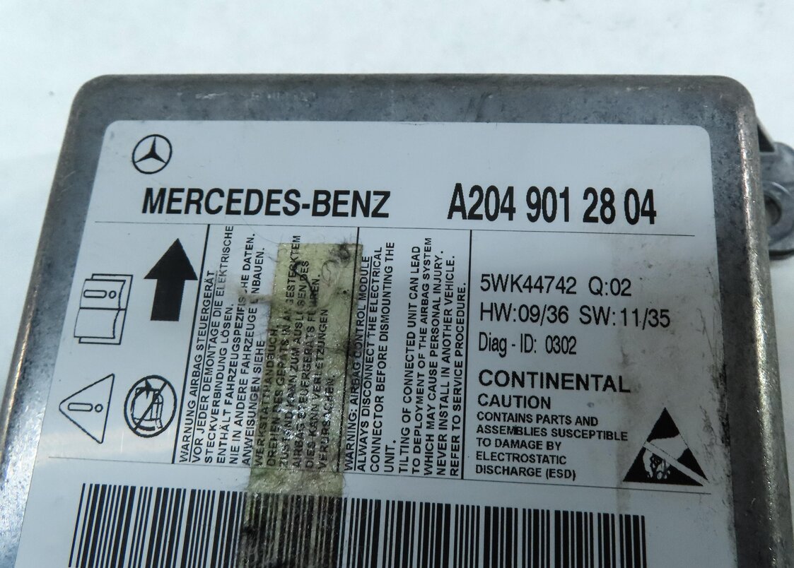Thumbnail 5: 12-14 MERCEDES C250 C300 C350 C63 AMG (W204) SEDAN SRS BAGG CONTROL MODULE