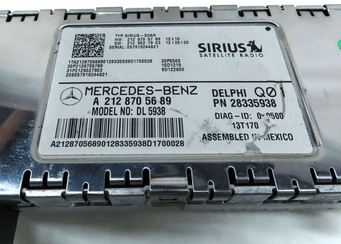 Thumbnail 5: 2014 MERCEDES C300 (W204) SIRIUS SATELLITE RADIO RECEIVER CONTROL MODULE
