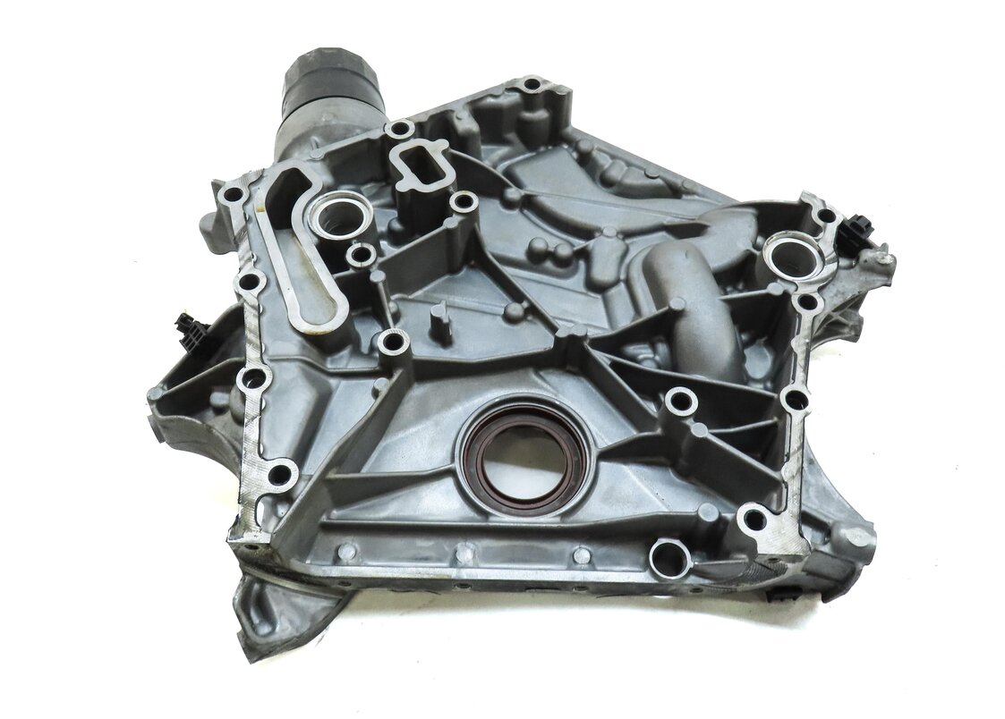 Thumbnail 5: 12-20 C E GLC GLE GLK ML S SLC CLS SLK (W204 W212 W166) 3.5L M276 TIMING COVER