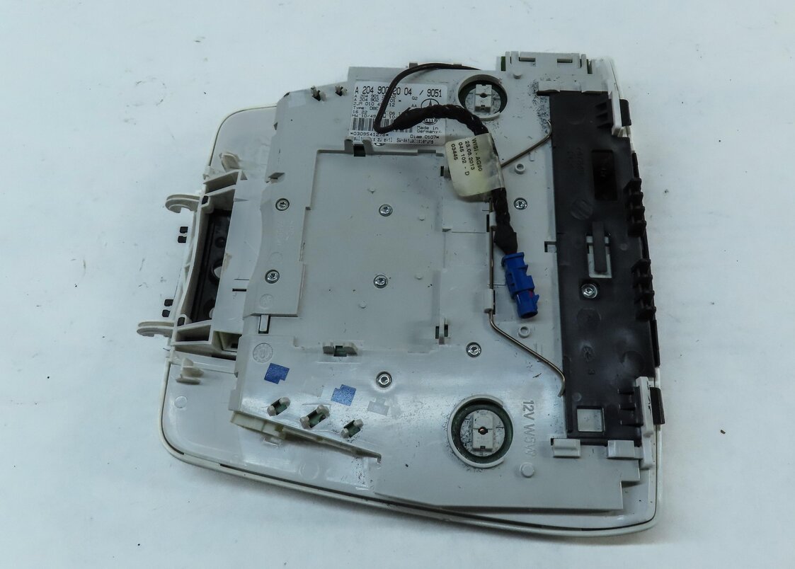 Thumbnail 6: 2014 MERCEDES C300 (W204) FRONT ROOF DOME LIGHT w/ SWITCHES (BLACK)