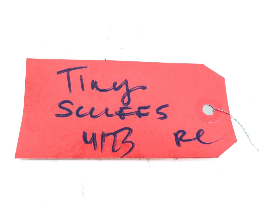 Thumbnail 7: 2014 MERCEDES C300 (W204) REAR BUMPER TOW HOOK EYE COVER TRIM (BLACK 040U)