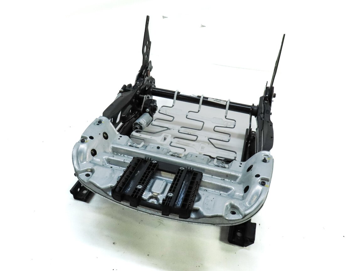 Thumbnail 1: 12-19 BMW 3-SERIES (F30 F34) SEDAN - RIGHT PASSENGER SPORT SEAT TRACK w/ MOTORS