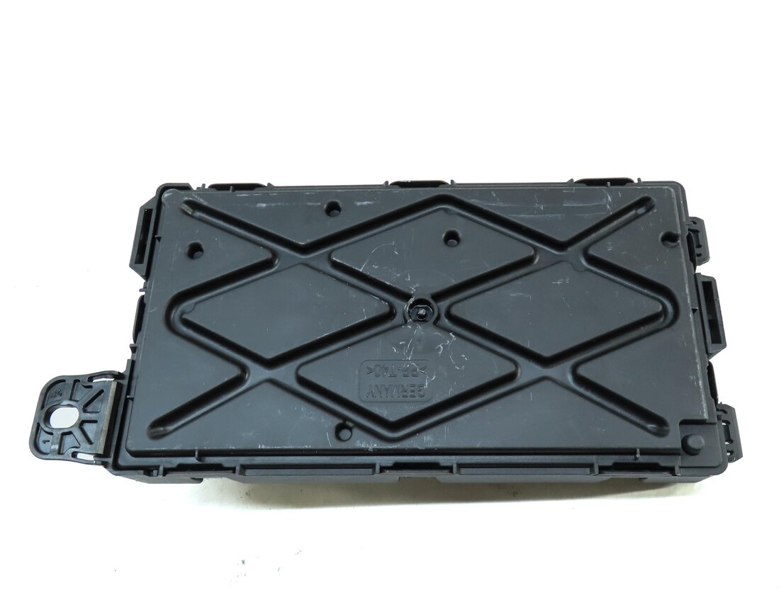 Thumbnail 4: 13-19 BMW 328i 330i 335i 428i 435i M3 M4 (F30 F31 F32) REAR BODY CONTROL MODULE