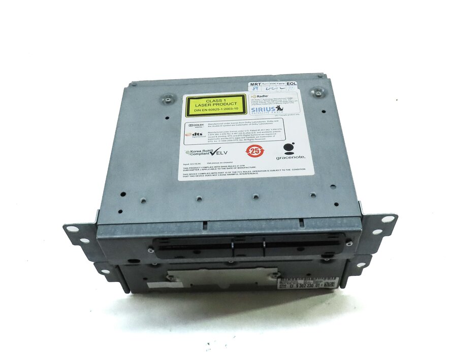 Thumbnail 2: 2012-2013 BMW 320i 328i 335i (F30) AM/FM RADIO STEREO CD PLAYER TUNER RECEIVER