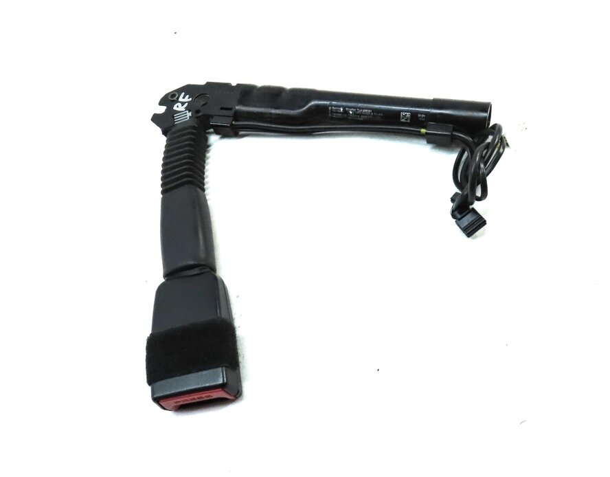 Thumbnail 3: 12-19 BMW 2 3 4 M3 (F22 F32 F33 F34 F36) FRONT RIGHT PASSENGER SEATBELT RECEIVER