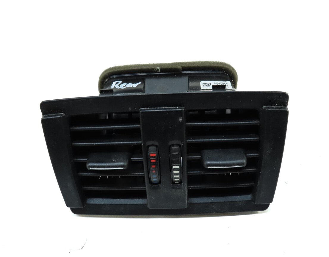Thumbnail 2: 2013 BMW 335i SEDAN (F30) REAR CENTER CONSOLE HVAC A/C HEATER AIR VENT