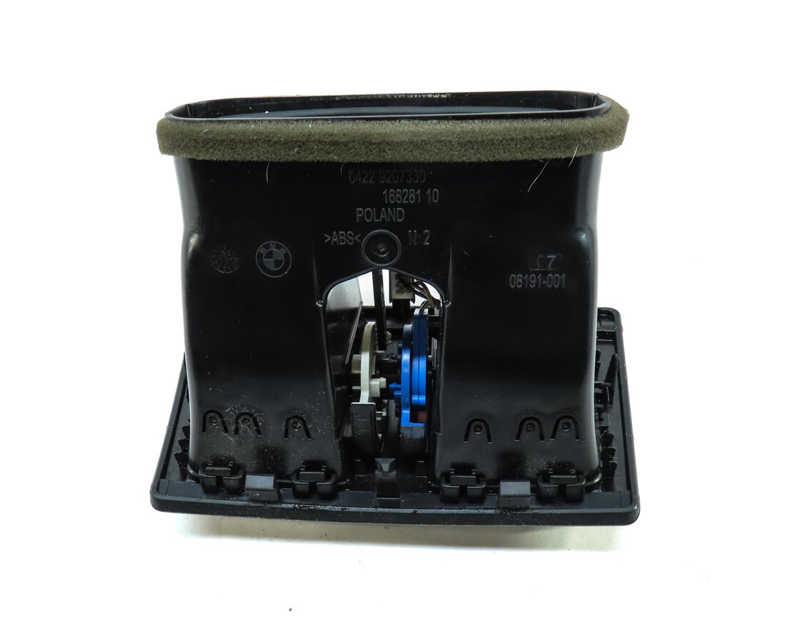 Thumbnail 5: 2013 BMW 335i SEDAN (F30) REAR CENTER CONSOLE HVAC A/C HEATER AIR VENT