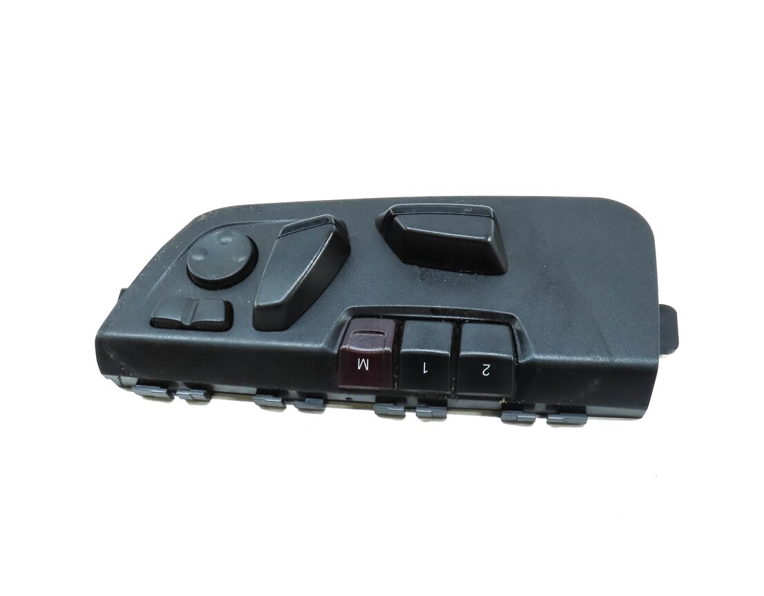 Thumbnail 3: 2013 BMW 335i SEDAN (F30) FRONT LEFT DRIVER SEAT ADJUST SWITCH w/ LUMBAR (BLACK)
