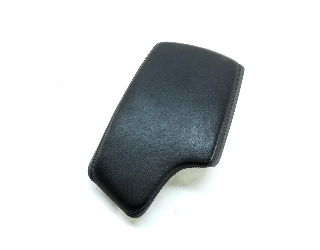 12-19 BMW 330i 335i 428i 435i (F30 F32) FRONT CENTER CONSOLE ARM REST (BLACK)