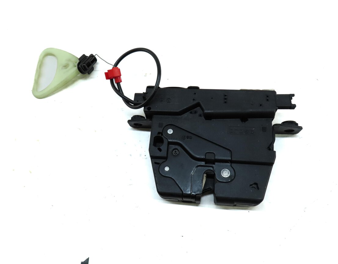 Thumbnail 4: 2013 BMW 335i SEDAN (F30) REAR HATCH TRUNK LOCK LATCH ACTUATOR 51247191212
