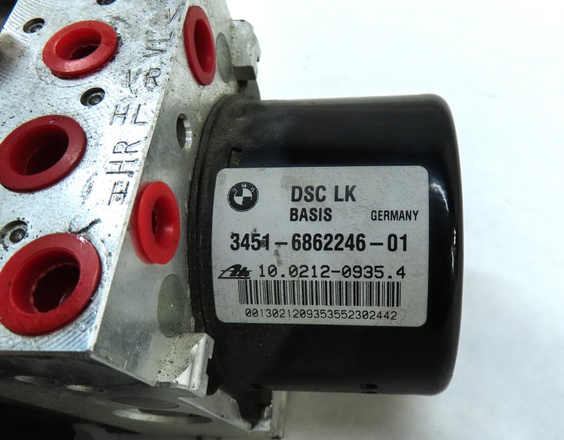 Thumbnail 6: 12-13 BMW 320i 328i 335i (F30) SEDAN - ABS DSC ANTI LOCK BRAKE PUMP w/ MODULE