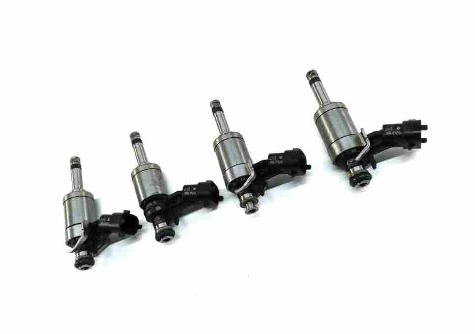 Thumbnail 3: 12-17 LR2 DISCOVERY SPORT RANGE ROVER EVOQUE (L538 L550) 2.0L FUEL INJECTOR SET