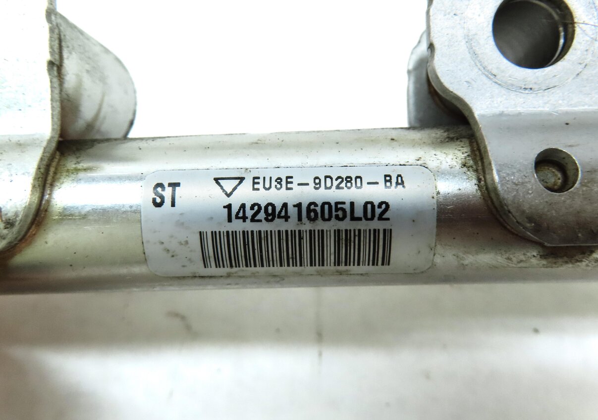 Thumbnail 5: 2016 LAND RANGE ROVER EVOQUE (L538) 2.0L TURBO ENGINE FUEL RAIL w/ LINE & SENSOR