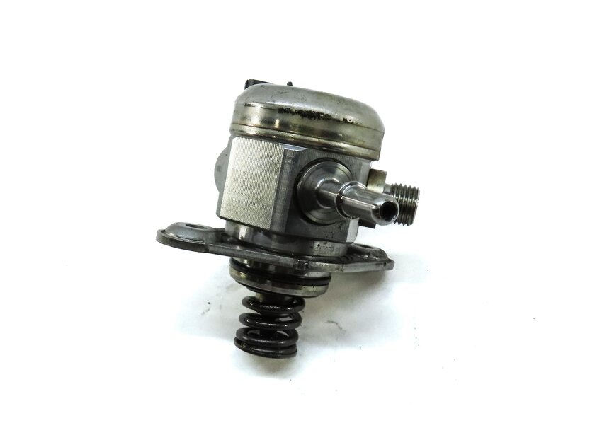 Thumbnail 4: 12-17 LR2 DISCOVERY SPORT RANGE ROVER EVOQUE (L538 L550) HIGH PRESSURE FUEL PUMP