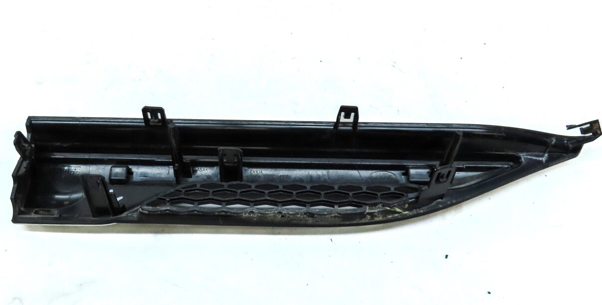 Thumbnail 4: 2016 LAND RANGE ROVER EVOQUE (L538) FRONT LEFT DRIVER UPPER FENDER GRILLE SILVER