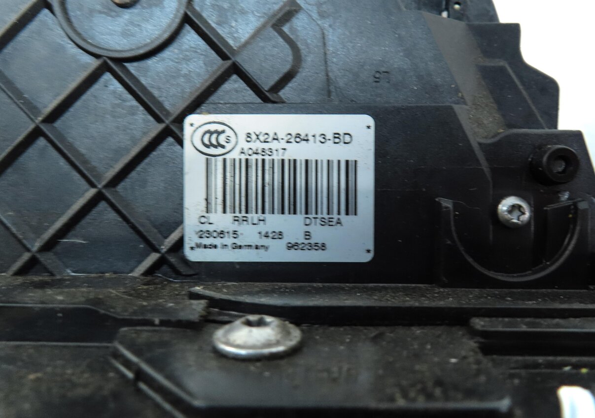 Thumbnail 6: 10-17 LR4 RANGE ROVER SPORT (L320) LEFT REAR PASSIVE DOOR LOCK LATCH ACTUATOR