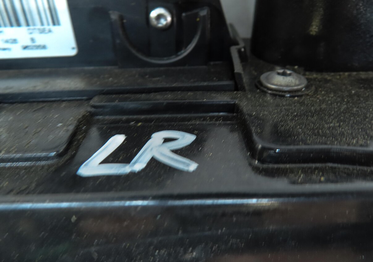 Thumbnail 7: 10-17 LR4 RANGE ROVER SPORT (L320) LEFT REAR PASSIVE DOOR LOCK LATCH ACTUATOR
