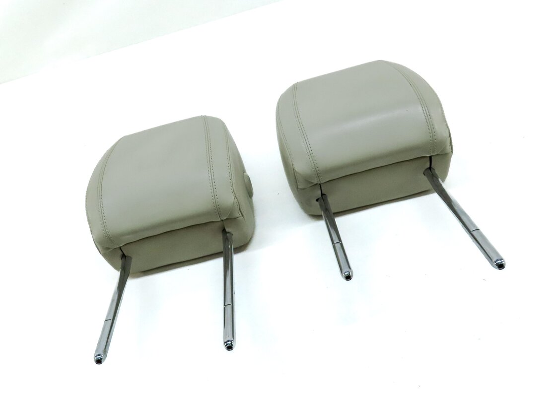 Thumbnail 3: 12-19 RANGE ROVER EVOQUE (L538) FRONT LEFT & RIGHT SEAT HEADREST (IVORY LEATHER)