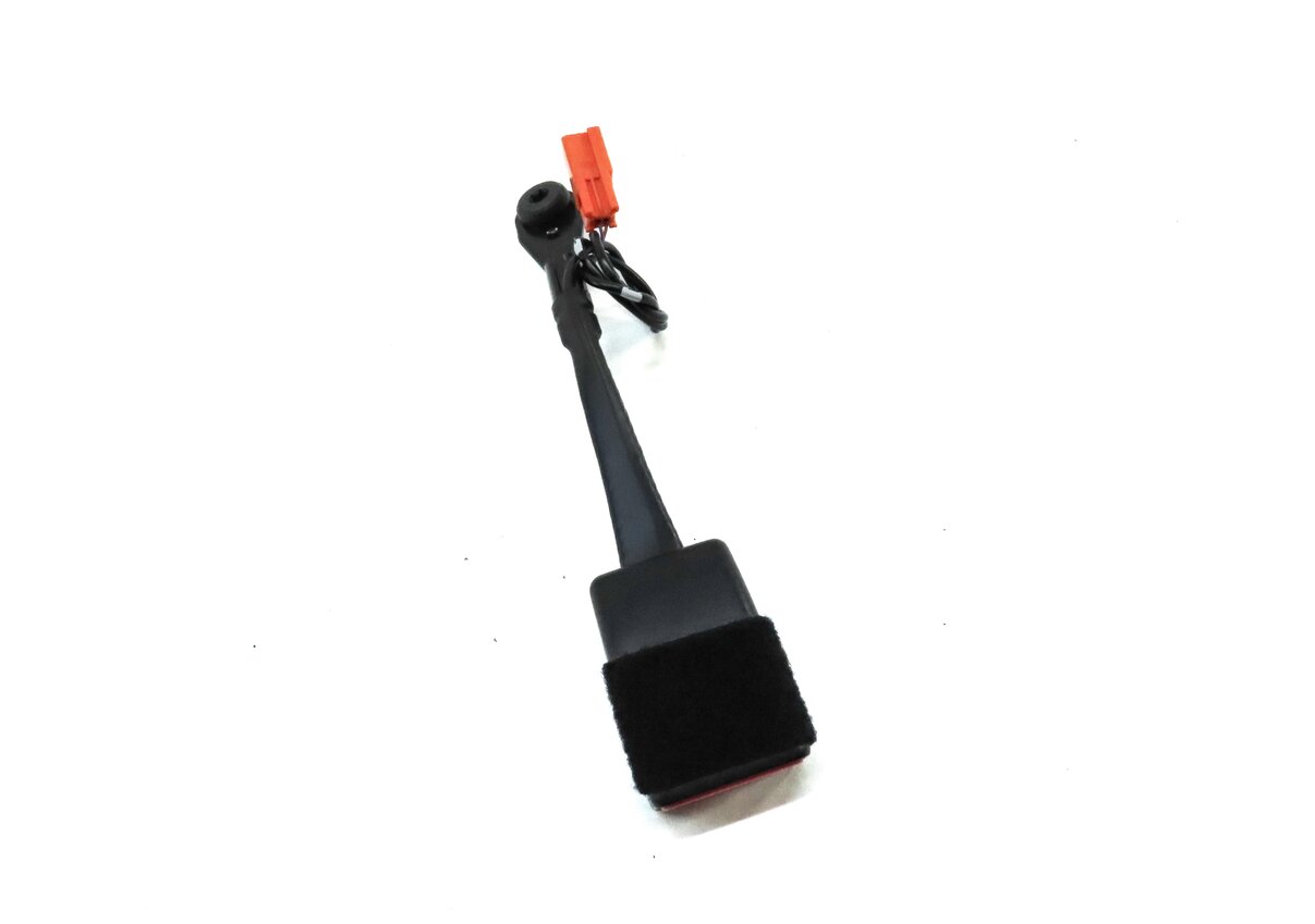 Thumbnail 1: 2016-2018 RANGE ROVER EVOQUE (L538) FRONT SEATBELT BUCKLE RECEIVER (BLACK)