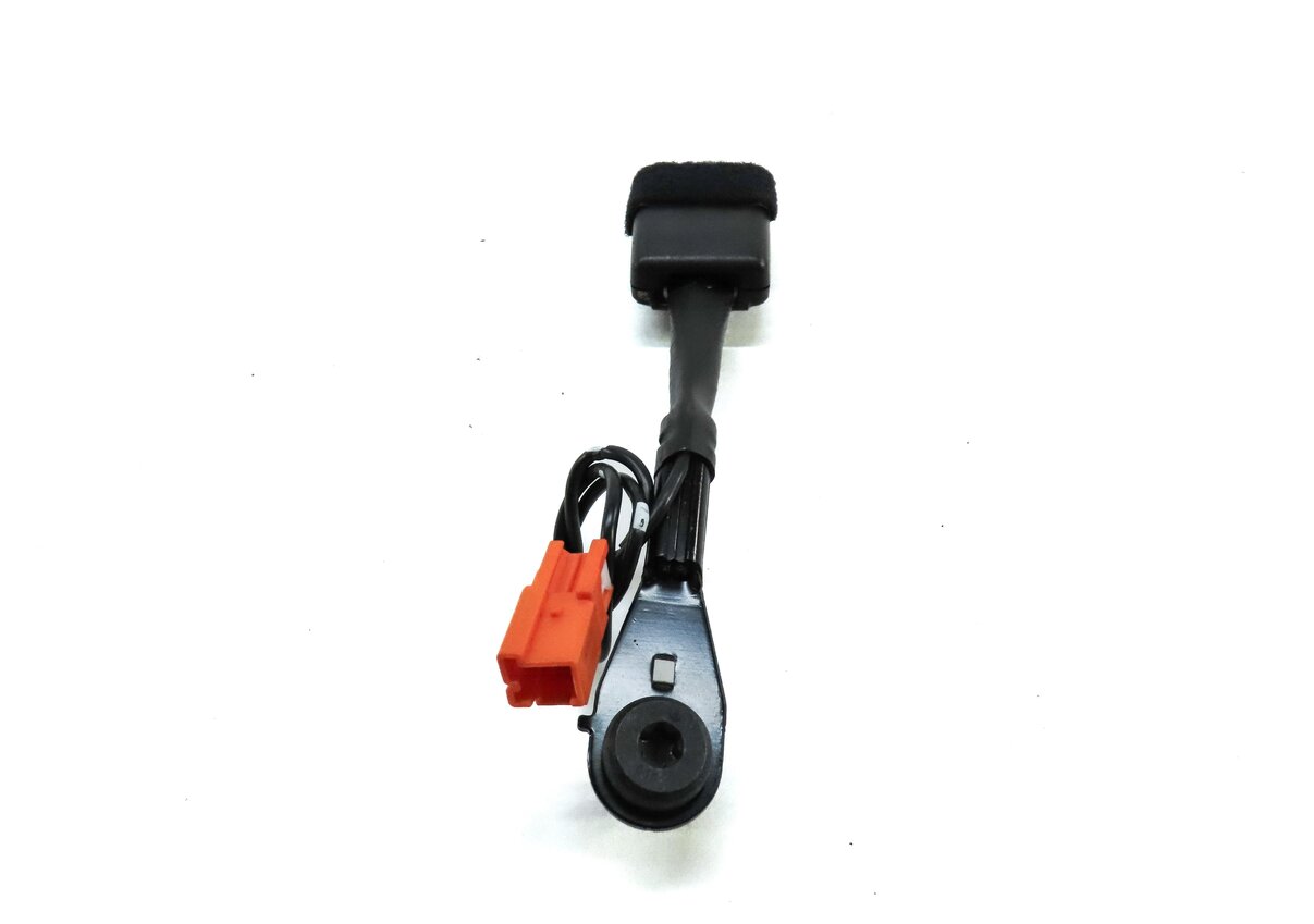 Thumbnail 3: 2016-2018 RANGE ROVER EVOQUE (L538) FRONT SEATBELT BUCKLE RECEIVER (BLACK)