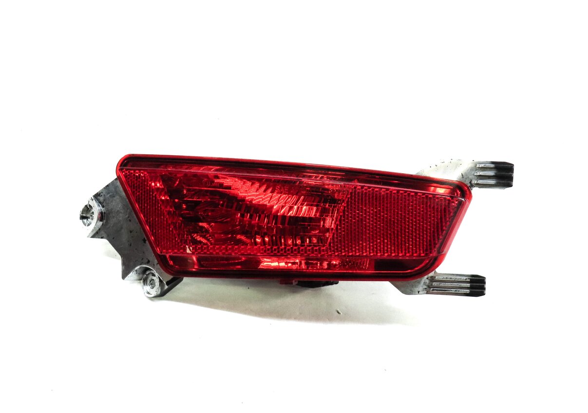Thumbnail 2: 2012-2019 RANGE ROVER EVOQUE (L538) RIGHT PASSENGER REAR BUMPER TAILLIGHT LAMP