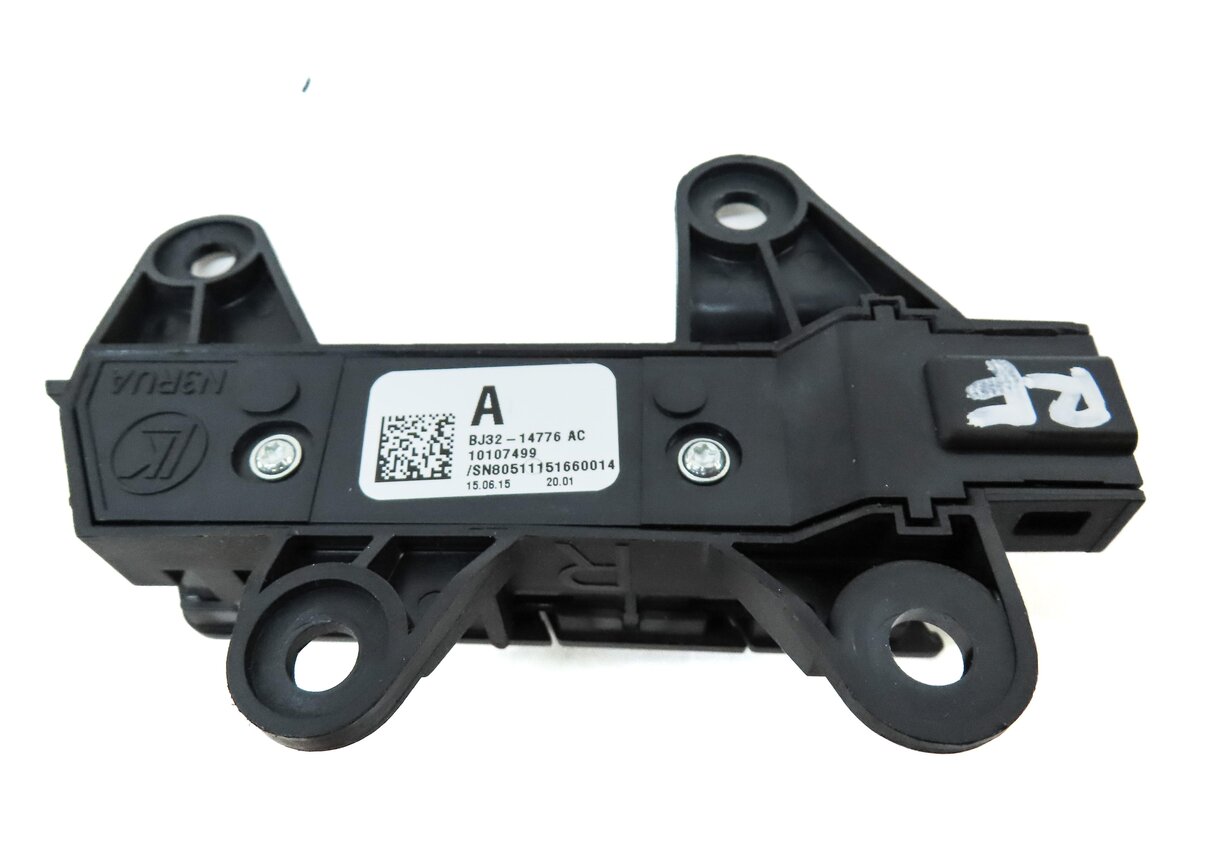 Thumbnail 6: 2016 LAND RANGE ROVER EVOQUE (L538) FRONT RIGHT SEAT MEMORY ADJUST SWITCH SET