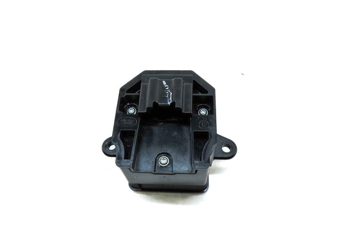 Thumbnail 5: 2016 LAND RANGE ROVER EVOQUE (L538) EMERGENCY HILL PARKING E-BRAKE SWITCH BUTTON