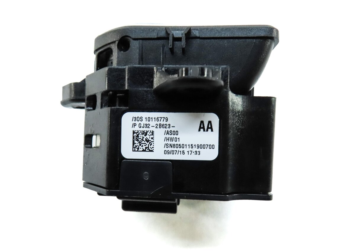 Thumbnail 6: 2016 LAND RANGE ROVER EVOQUE (L538) EMERGENCY HILL PARKING E-BRAKE SWITCH BUTTON