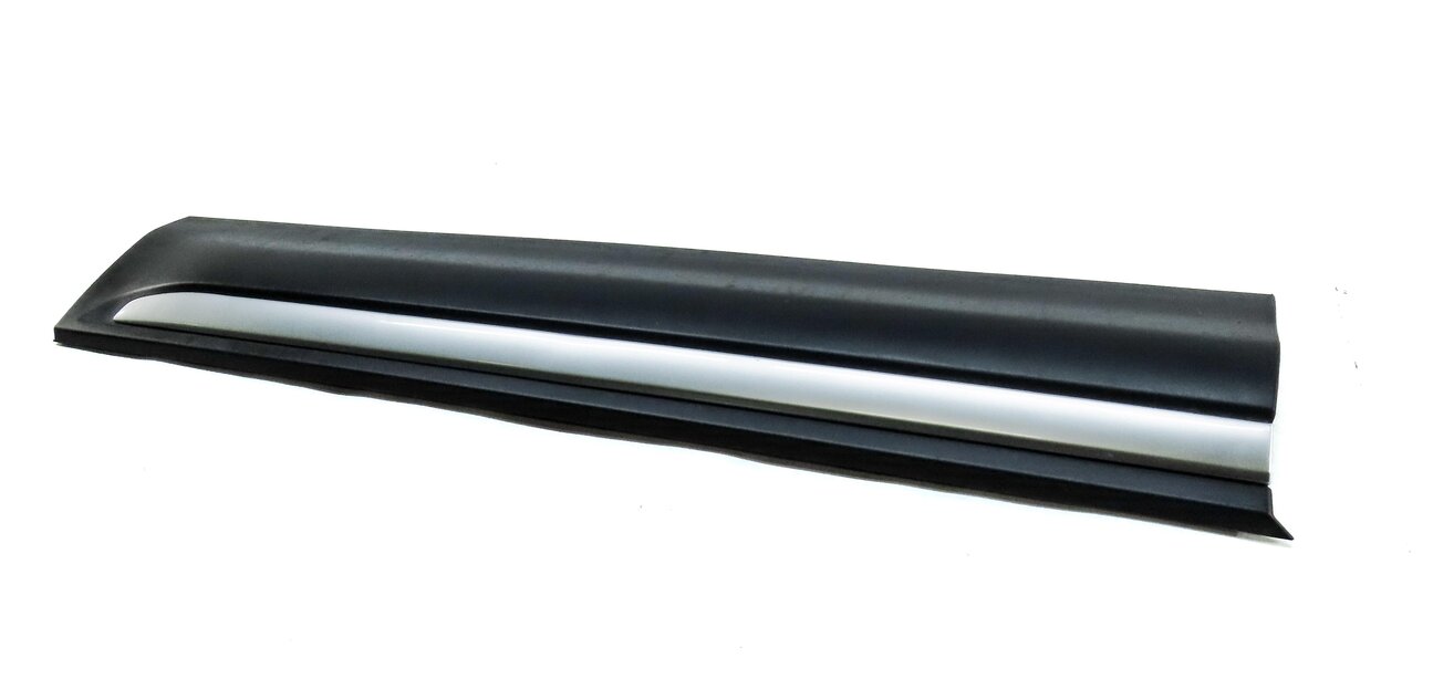 2016 LAND RANGE ROVER EVOQUE (L538) FRONT RIGHT LOWER DOOR TRIM MOULDING (BLACK)