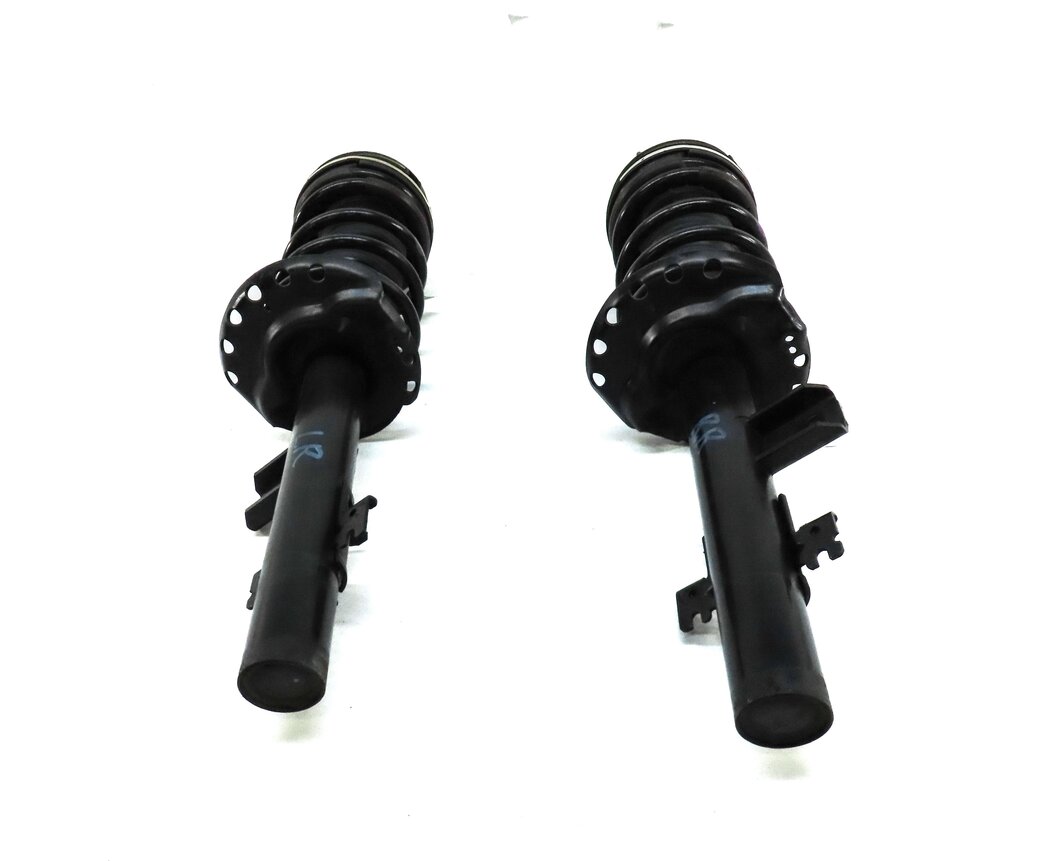 Thumbnail 2: 12-19 RANGE ROVER EVOQUE L538 REAR LEFT & RIGHT STANDARD SUSPENSION SHOCK STRUT