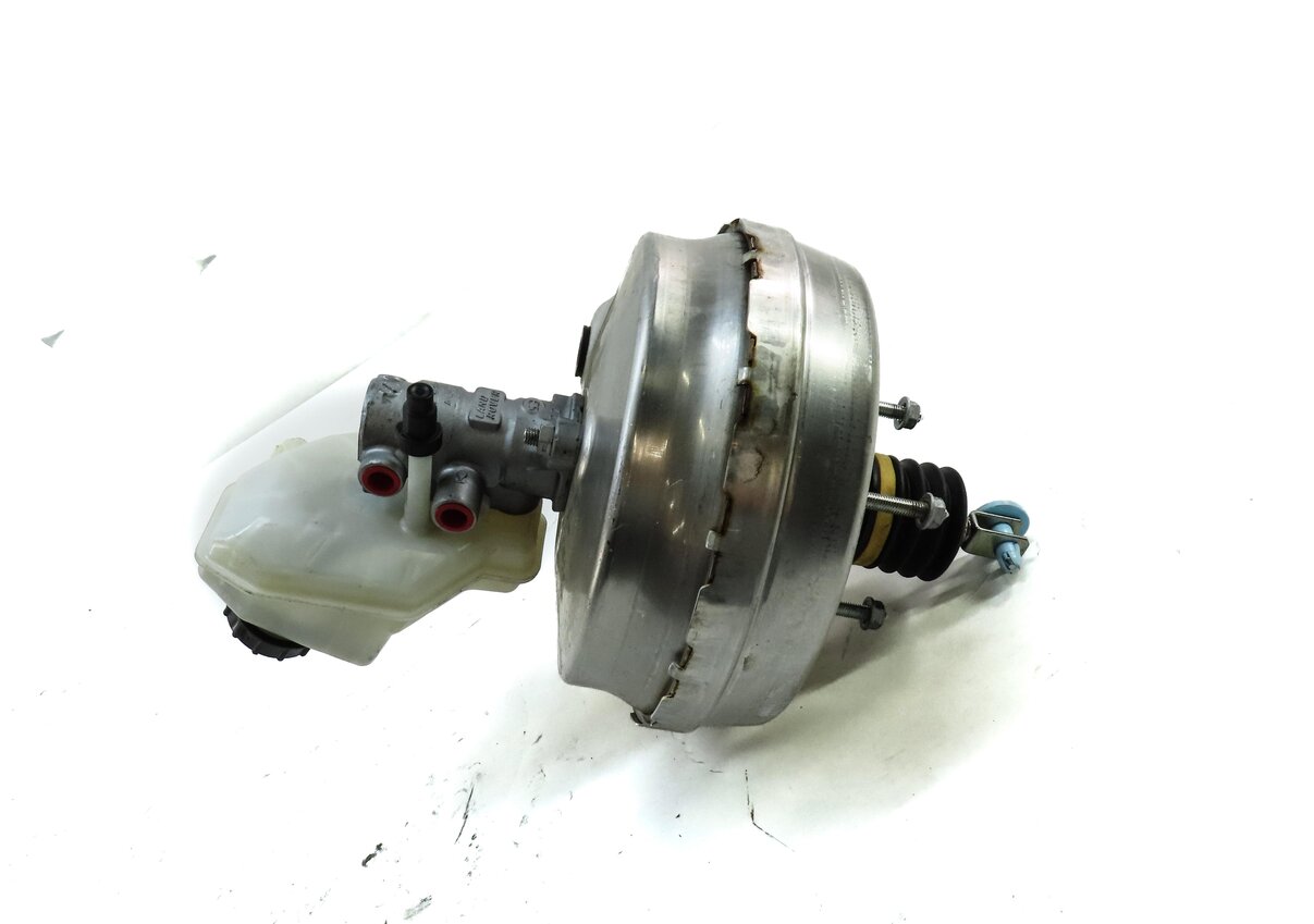 Thumbnail 2: 15-19 RANGE ROVER EVOQUE DISCOVERY SPORT (L538 L550) BRAKE BOOSTER w/ CYLIDNER