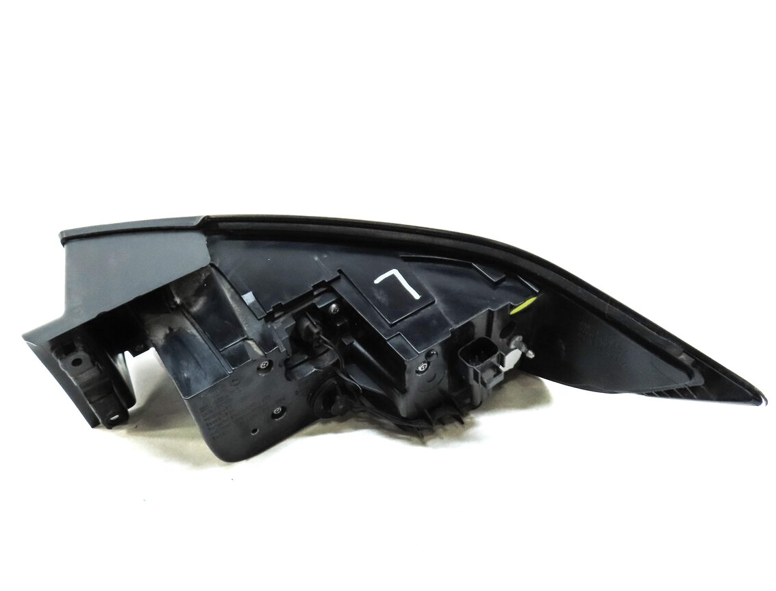 Thumbnail 5: 2016-2018 RANGE ROVER EVOQUE (L538) LEFT DRIVER TAILLIGHT BRAKE LIGHT LAMP