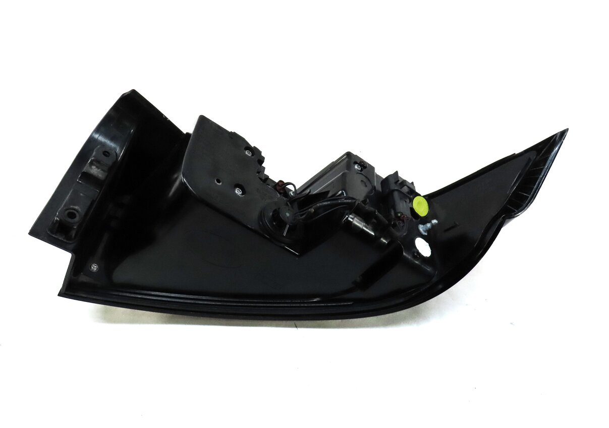 Thumbnail 6: 2016-2018 RANGE ROVER EVOQUE (L538) LEFT DRIVER TAILLIGHT BRAKE LIGHT LAMP