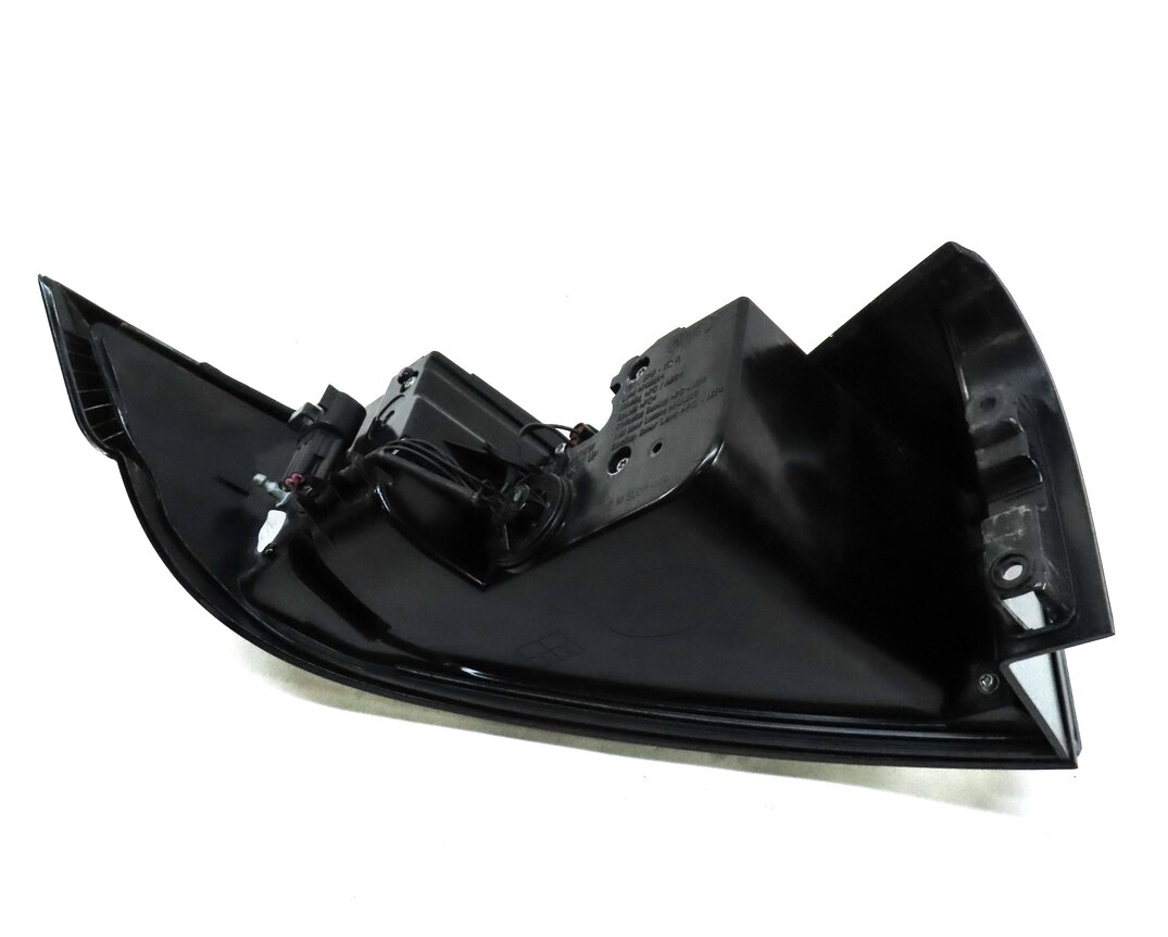 Thumbnail 6: 2016-2018 RANGE ROVER EVOQUE (L538) RIGHT PASSENGER TAILLIGHT BRAKE LIGHT LAMP