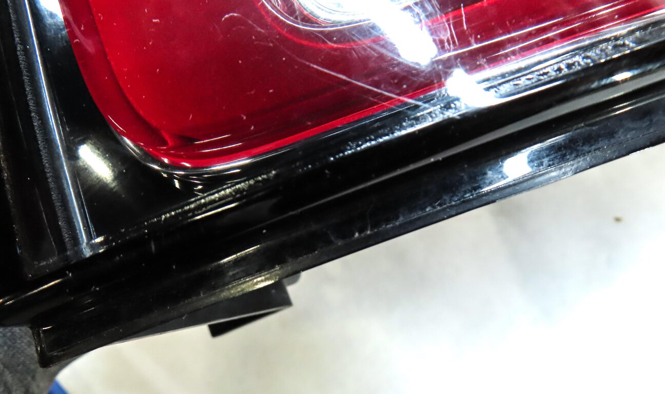 Thumbnail 8: 2016-2018 RANGE ROVER EVOQUE (L538) RIGHT PASSENGER TAILLIGHT BRAKE LIGHT LAMP