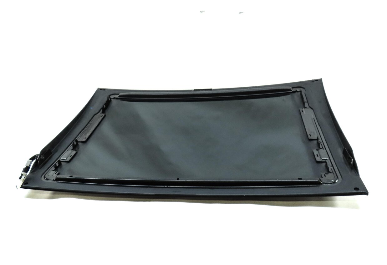 Thumbnail 5: 10-17 MERCEDES C250 C350 E350 E400 E550 (C204 C207) COUPE - CENTER SUNROOF GLASS