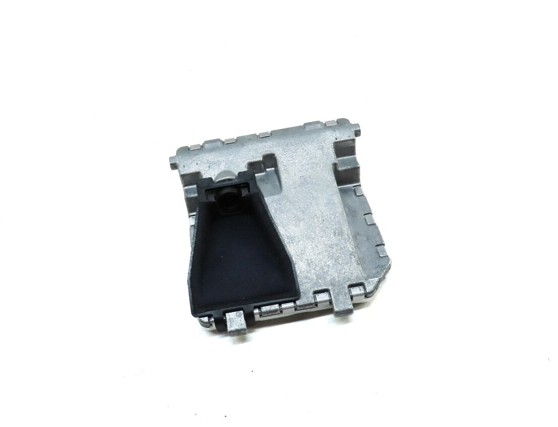 Thumbnail 1: 13-14 MERCEDES GL350 GL450 ML350 ML550 (W166 X166) FRONT LANE KEEP ASSIST CAMERA