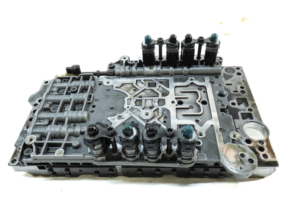 Thumbnail 2: 2013 MERCEDES E-CLASS COUPE (W207) 3.5L M276 AUTOMATIC TRANSMISSION VALVE BODY