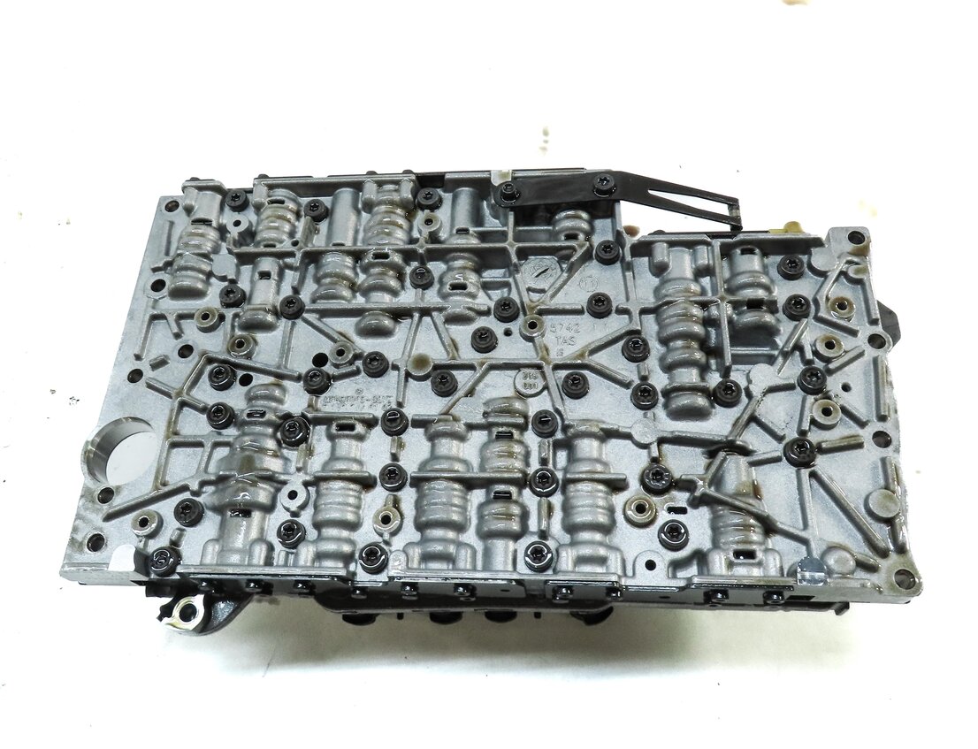 Thumbnail 5: 2013 MERCEDES E-CLASS COUPE (W207) 3.5L M276 AUTOMATIC TRANSMISSION VALVE BODY