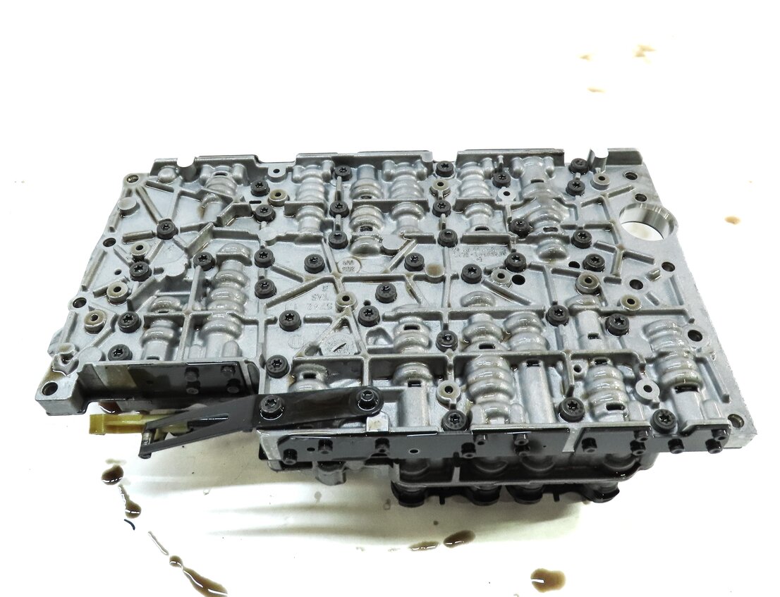 Thumbnail 7: 2013 MERCEDES E-CLASS COUPE (W207) 3.5L M276 AUTOMATIC TRANSMISSION VALVE BODY