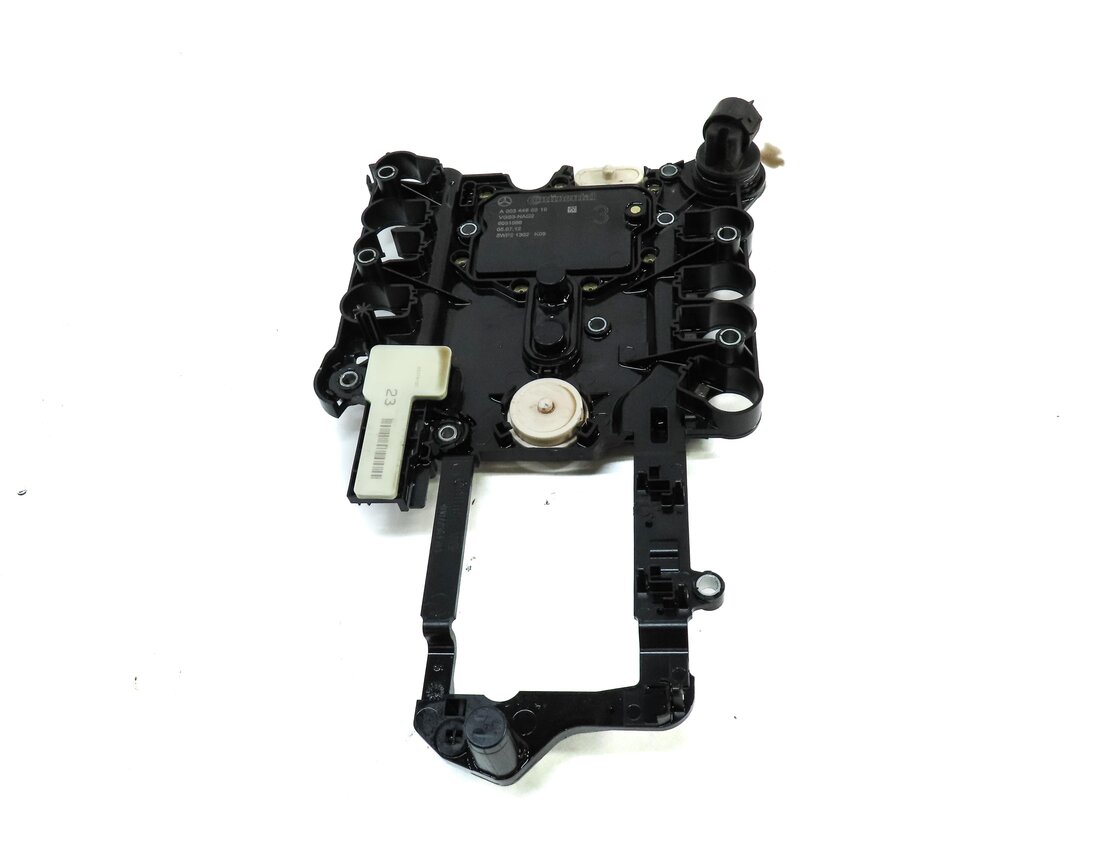 Thumbnail 2: 2013 E-CLASS COUPE (W207) 3.5L M276 AUTO TRANSMISSION VALVE BODY CONDUCTOR PLATE