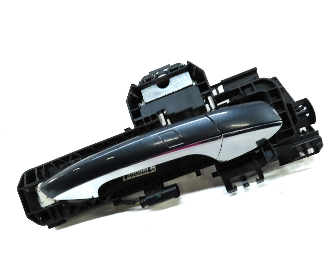 Thumbnail 3: 10-16 MERCEDES E350 E550 (A207 C207) RIGHT FRONT KEYLESS GO DOOR HANDLE (GRAY)